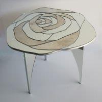 tavolino a fiore